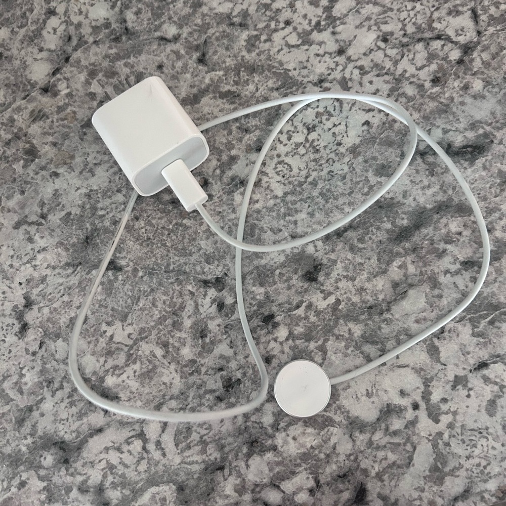 Apple Watch Series 8 GPS + Cellular Aluminum 45mm - Picture 4 of 6